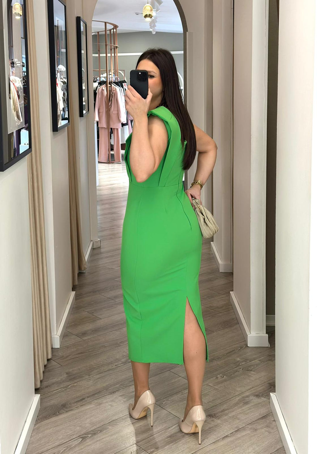 VESTIDO MIDI VERDE COM OMBREIRAS E DECOTE QUADRADO PONTO CHIC