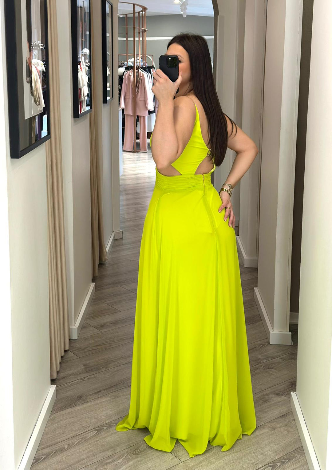 VESTIDO LONGO VERDE LIMA COM DECOTE EM V PONTO CHIC
