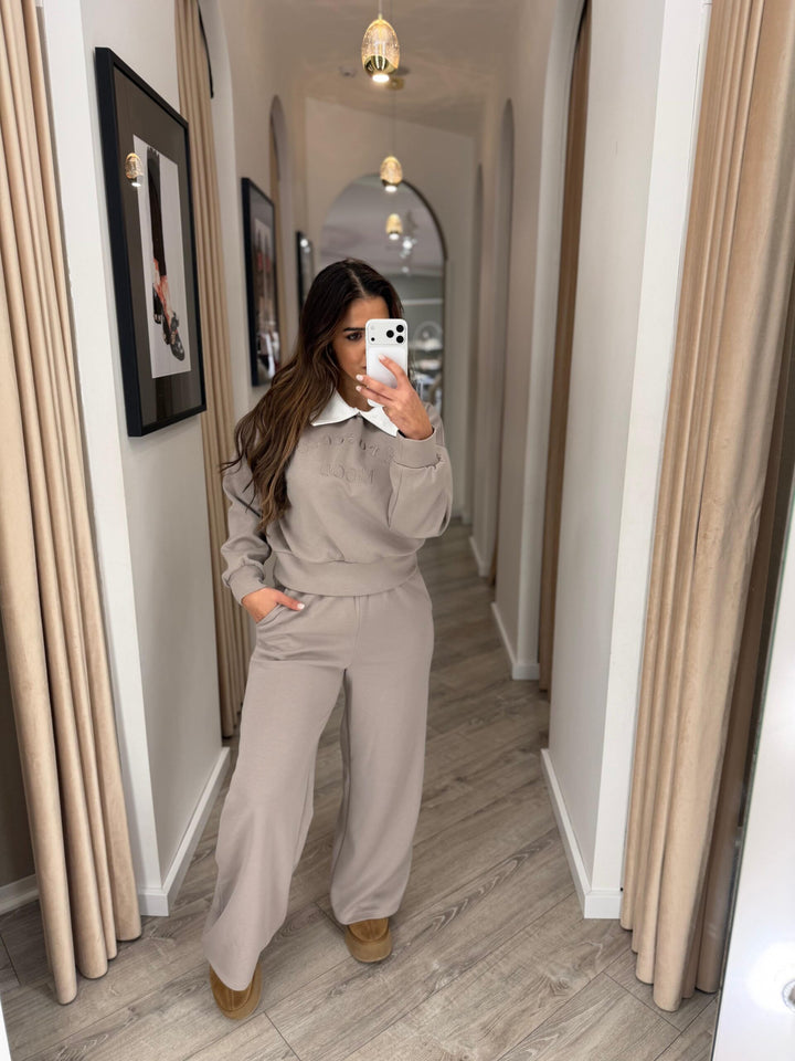CONJUNTO TAUPE GOLA CAMISEIRO PONTO CHIC