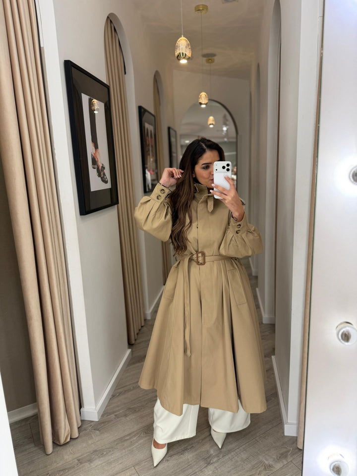 TRENCH COAT BEGE COM CINTO PONTO CHIC