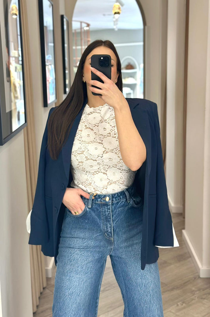 BODY EM RENDA BRANCO MANGA CURTA PONTO CHIC