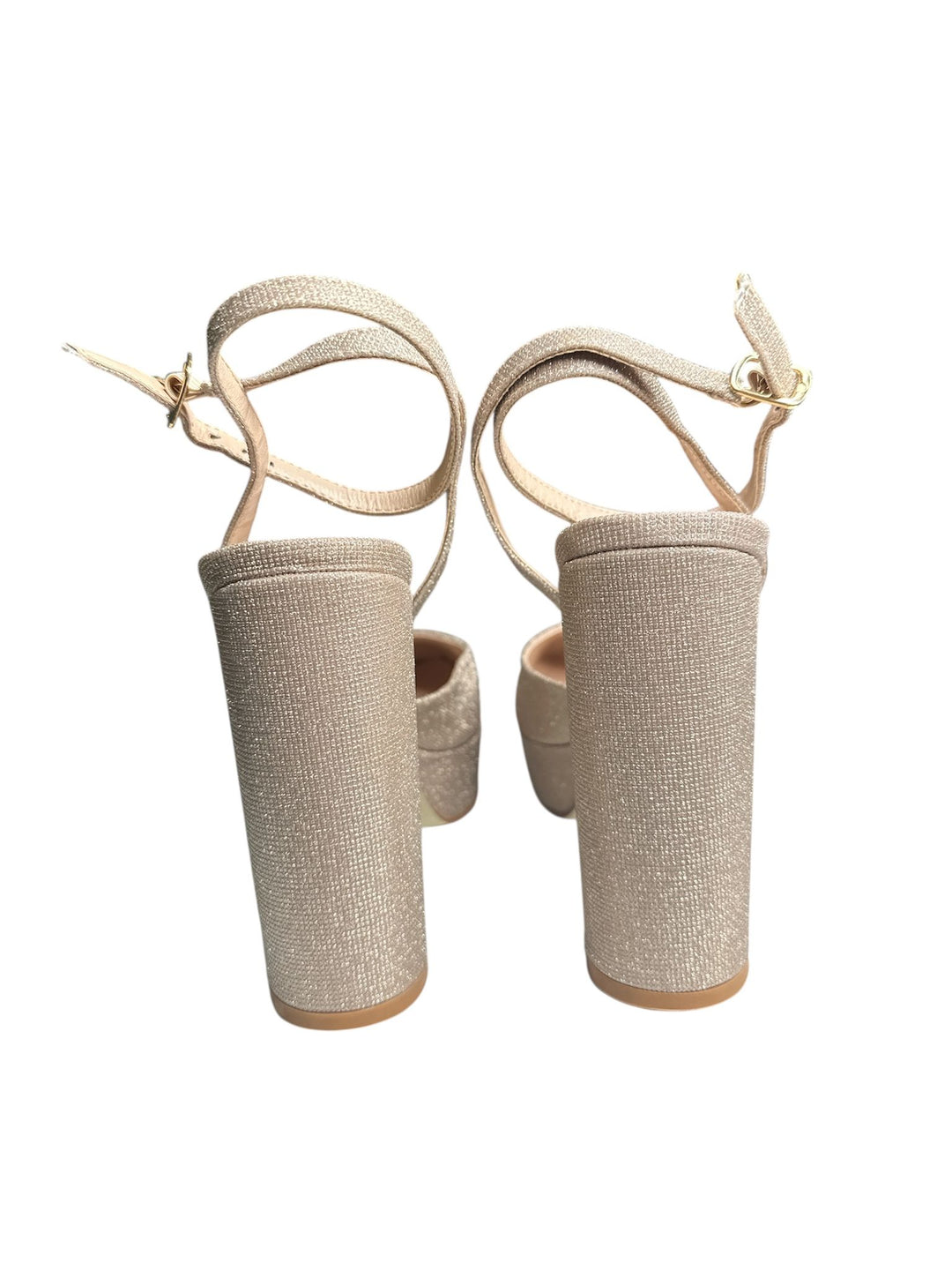 SAPATO PLATAFORMA BRILHANTE DOURADO COM SALTO GROSSO PONTO CHIC