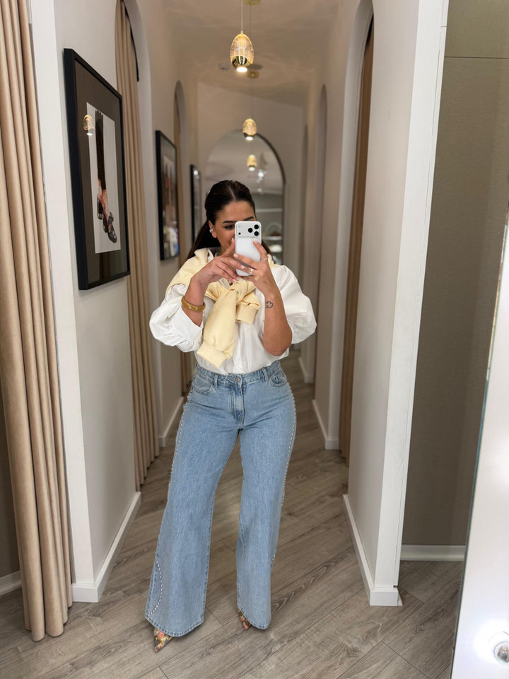 CALÇA DE GANGA WIDE LEG COM APLICAÇÃO LATERAL PONTO CHIC