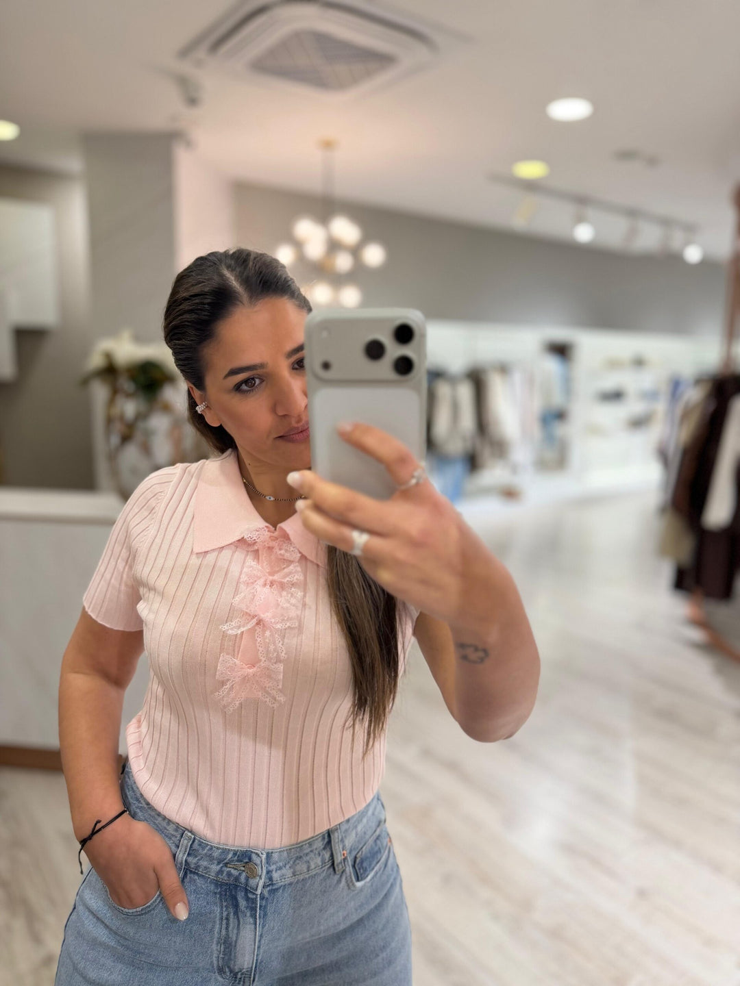 POLO ROSA COM LAÇOS EM RENDA PONTO CHIC