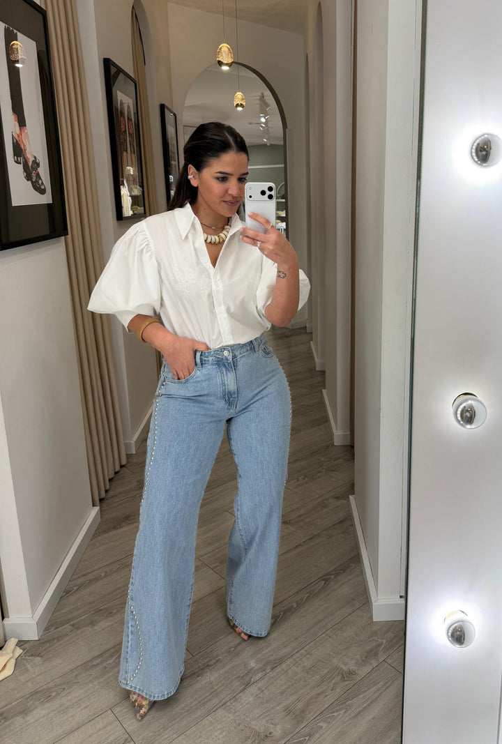 CALÇA DE GANGA WIDE LEG COM APLICAÇÃO LATERAL PONTO CHIC