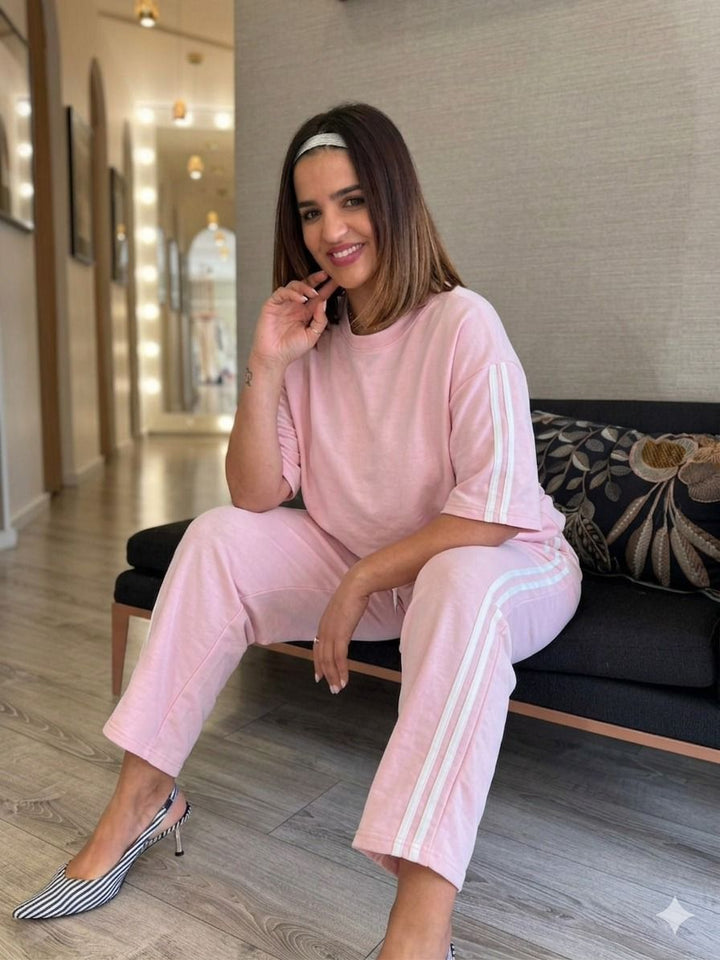 CONJUNTO ROSA COM SWEAT E CALÇA COM FAIXA LATERAL PONTO CHIC