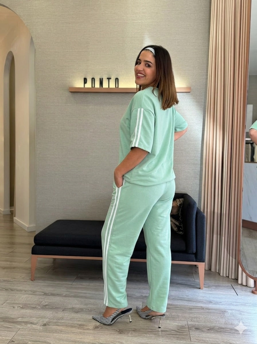 CONJUNTO VERDE AGUA COM SWEAT E CALÇA COM FAIXA LATERAL PONTO CHIC