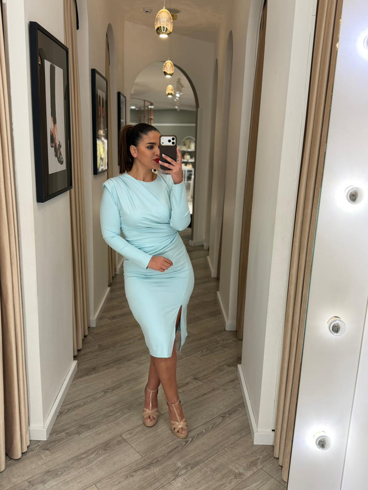 VESTIDO MIDI AZUL BEBE DRAPEADO COM MANGA COMPRIDA PONTO CHIC