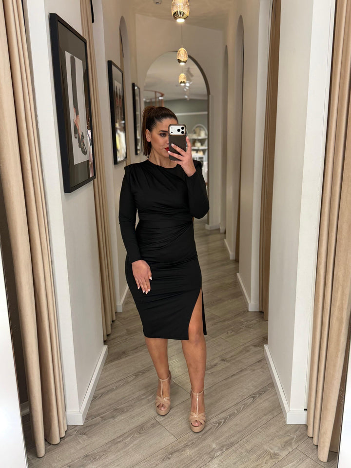 VESTIDO MIDI PRETO DRAPEADO COM MANGA COMPRIDA PONTO CHIC