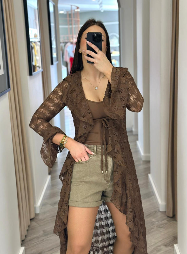 CALÇÃO DE GANGA TAUPE COM DETALHES DOURADOS PONTO CHIC