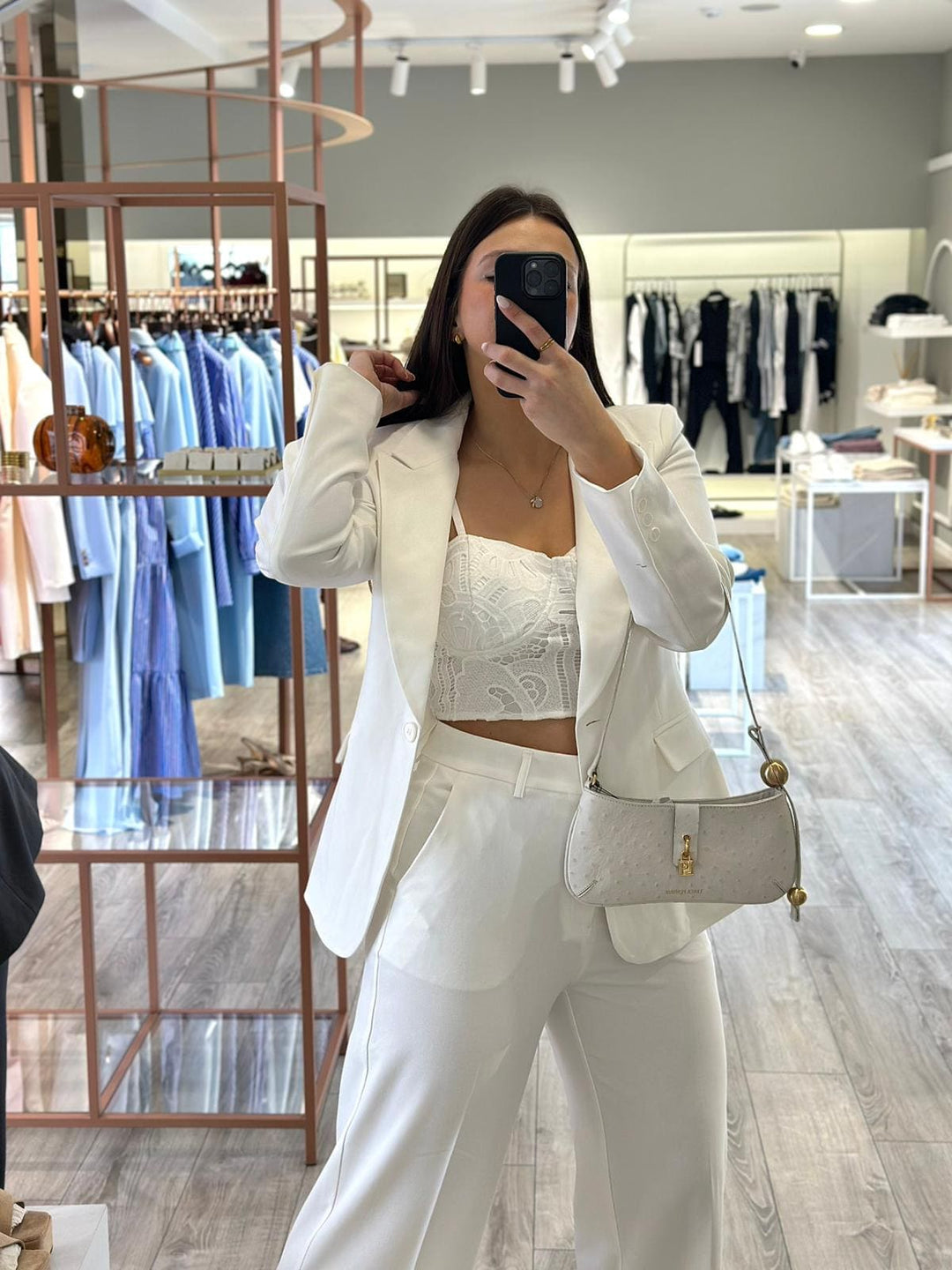 CONJUNTO BRANCO DE ALFAIATARIA PONTO CHIC