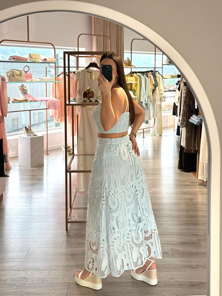 CONJUNTO AZUL EM RENDA COM TOP E SAIA PONTO CHIC