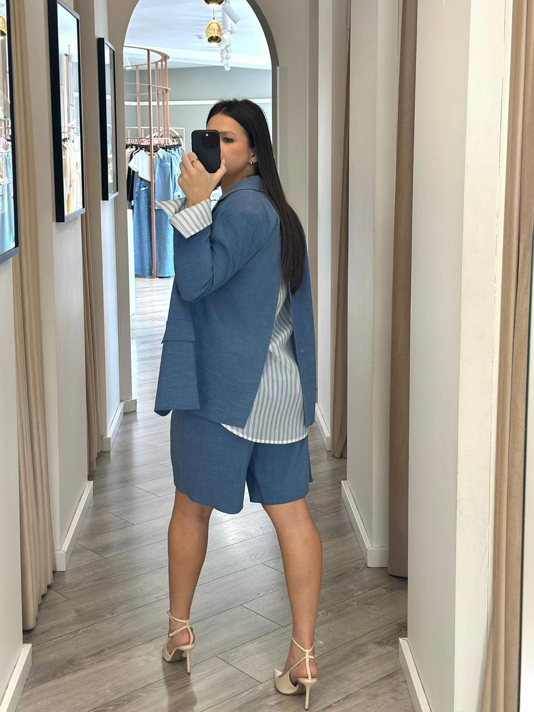 BLAZER AZUL COM EFEITO JEANS RINASCIMENTO