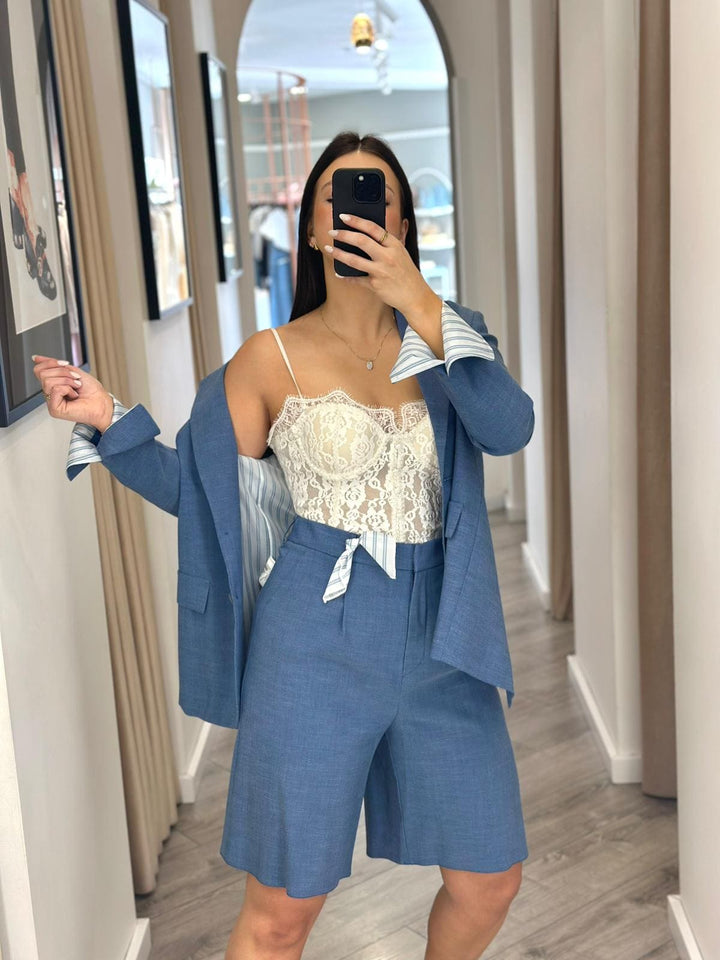 BLAZER AZUL COM EFEITO JEANS RINASCIMENTO