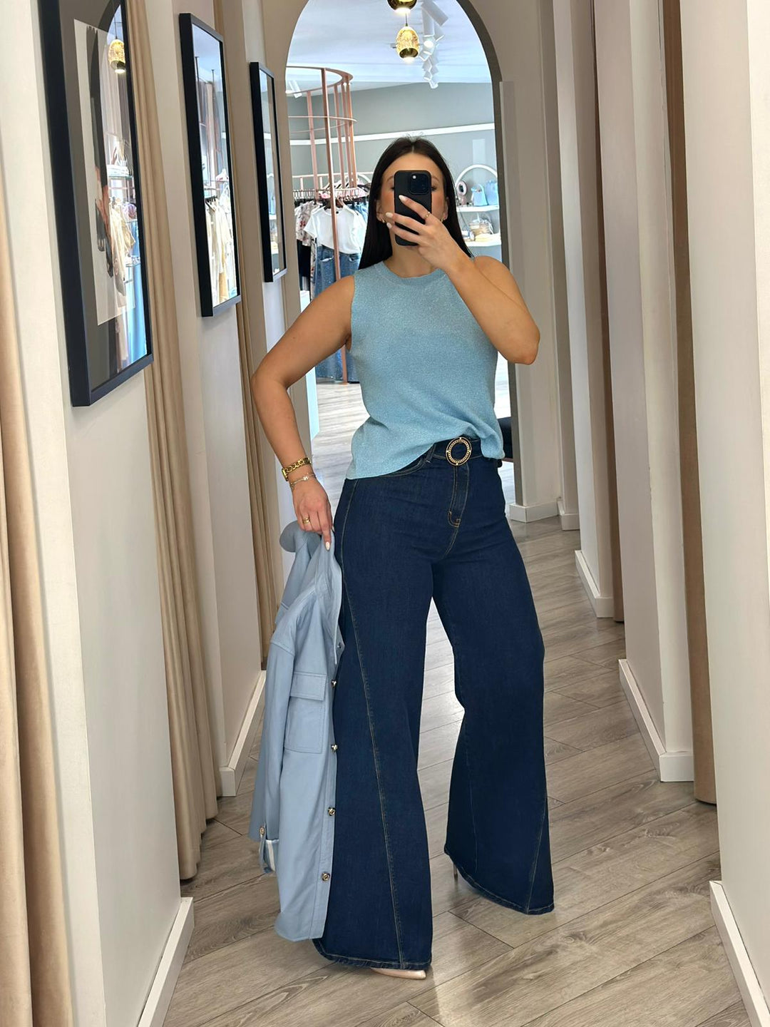 TOP AZUL BRILHO SEM MANGAS PONTO CHIC