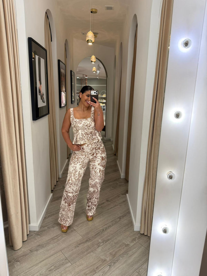 CONJUNTO CALÇA E TOP ESTAMPADO CASTANHO PONTO CHIC