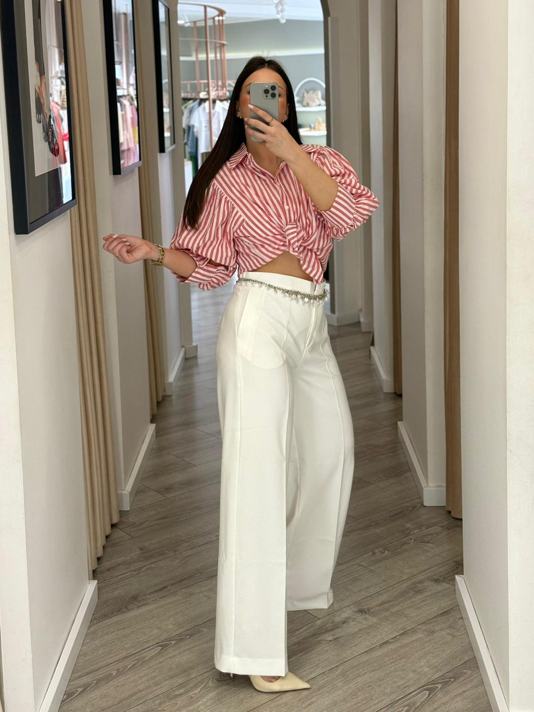 CAMISA CROPPED ÁS RISCAS VERMELHA PONTO CHIC
