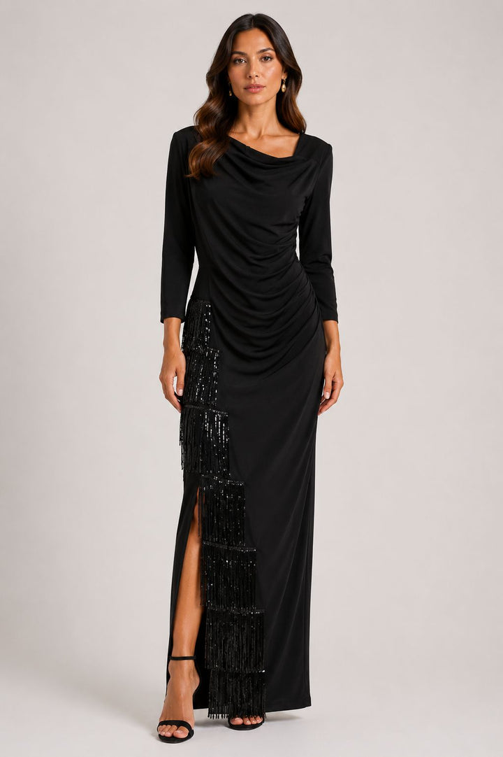 VESTIDO PRETO DRAPEADO COM FRANJAS EM LANTEJOULA PONTO CHIC