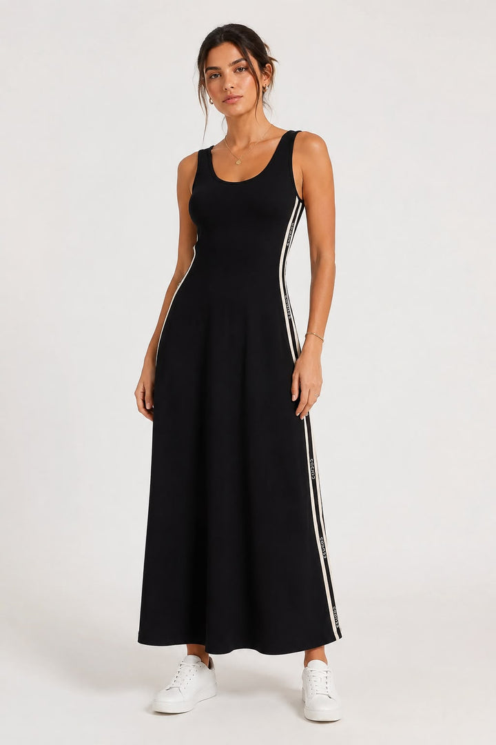 VESTIDO PRETO COM FAIXAS LATERAIS SAHOCO