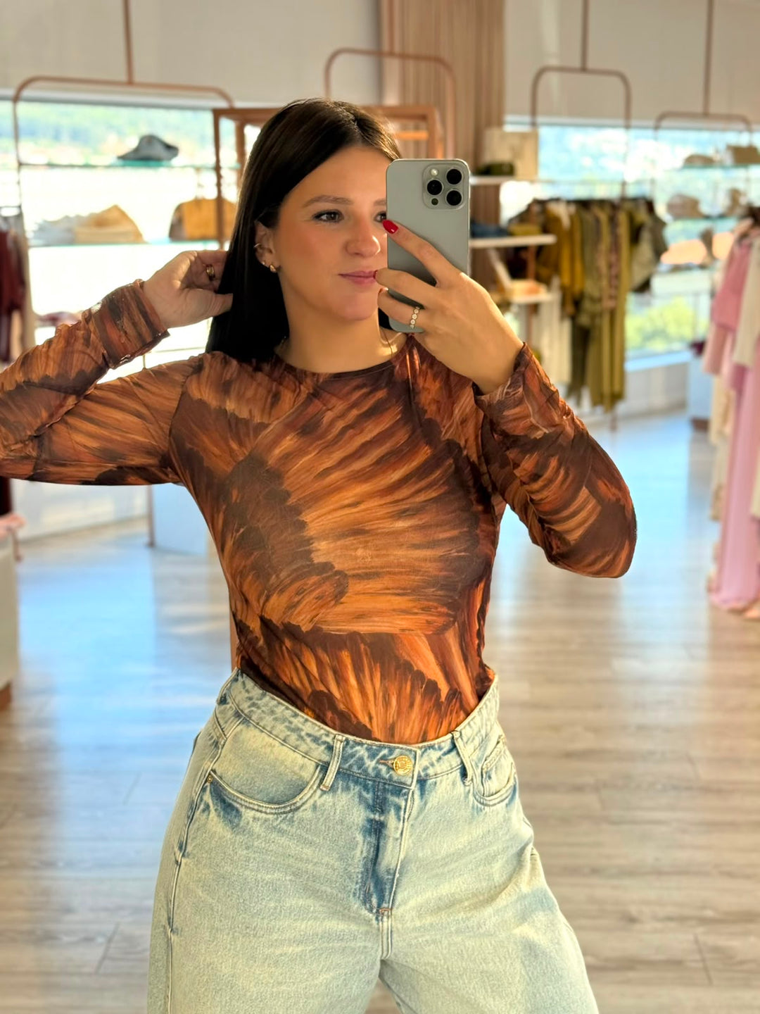 CAMISOLA EM TULE ESTAMPADO PAINTED WINGS LANÇA PERFUME