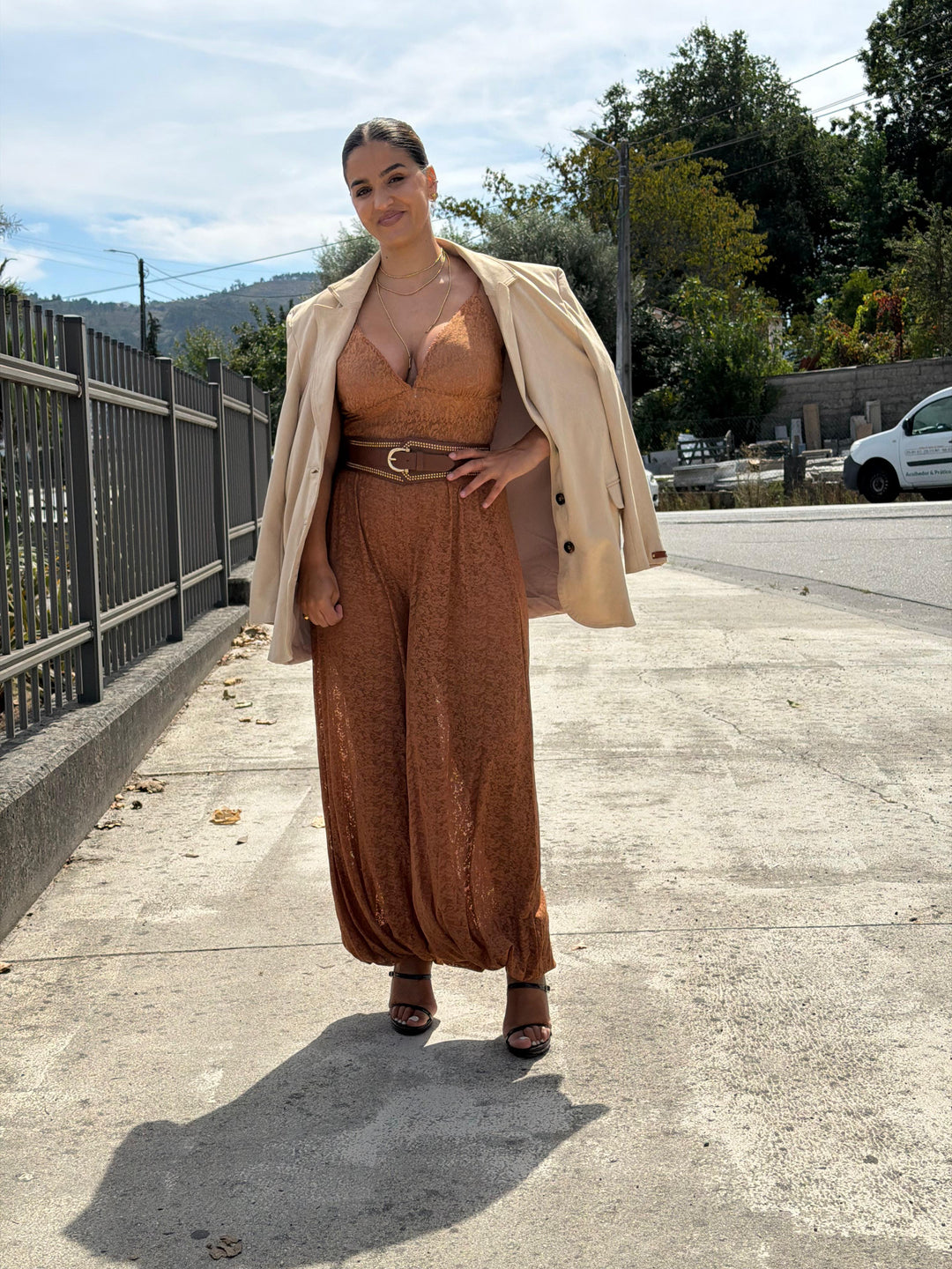CALÇA CAMEL ALADINO EM RENDA LANÇA PERFUME