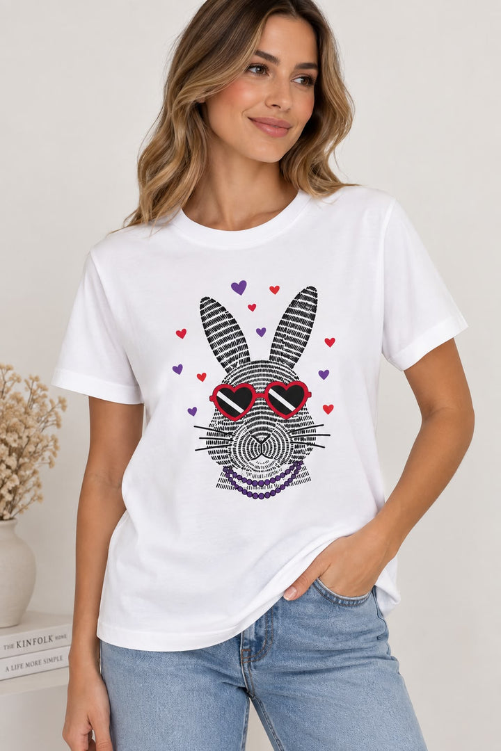 T-SHIRT BRANCA COM ESTAMPADO COELHO IMPERIAL