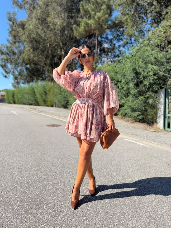 VESTIDO ROSA ESTAMPADO COM FIO DOURADO PONTO CHIC
