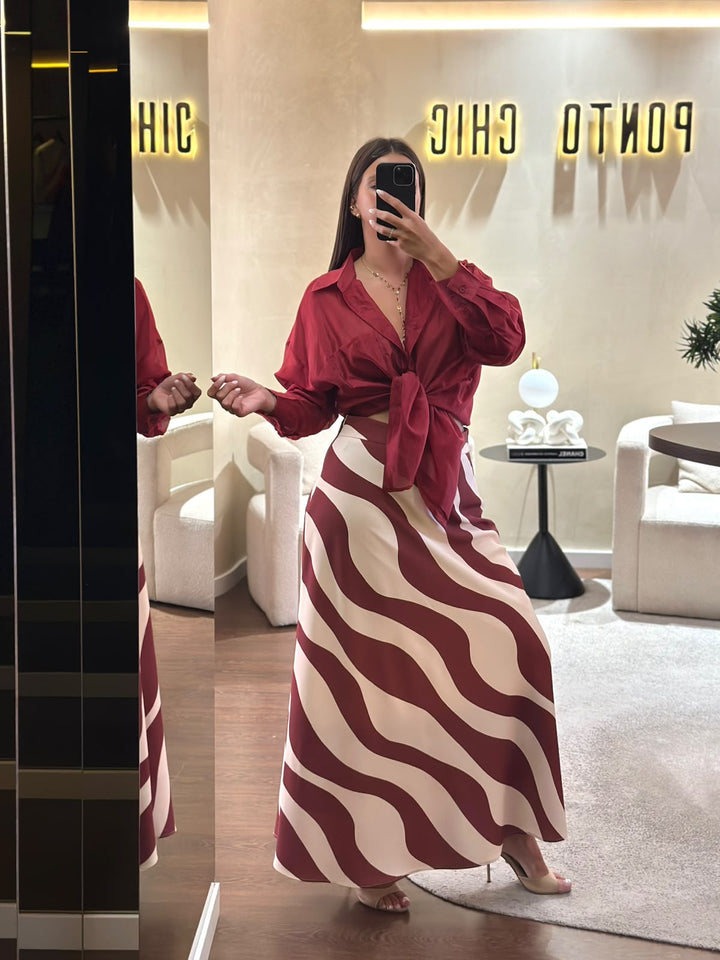 CAMISA VERMELHA FLUIDA COM BOLSO FRONTAL PONTO CHIC