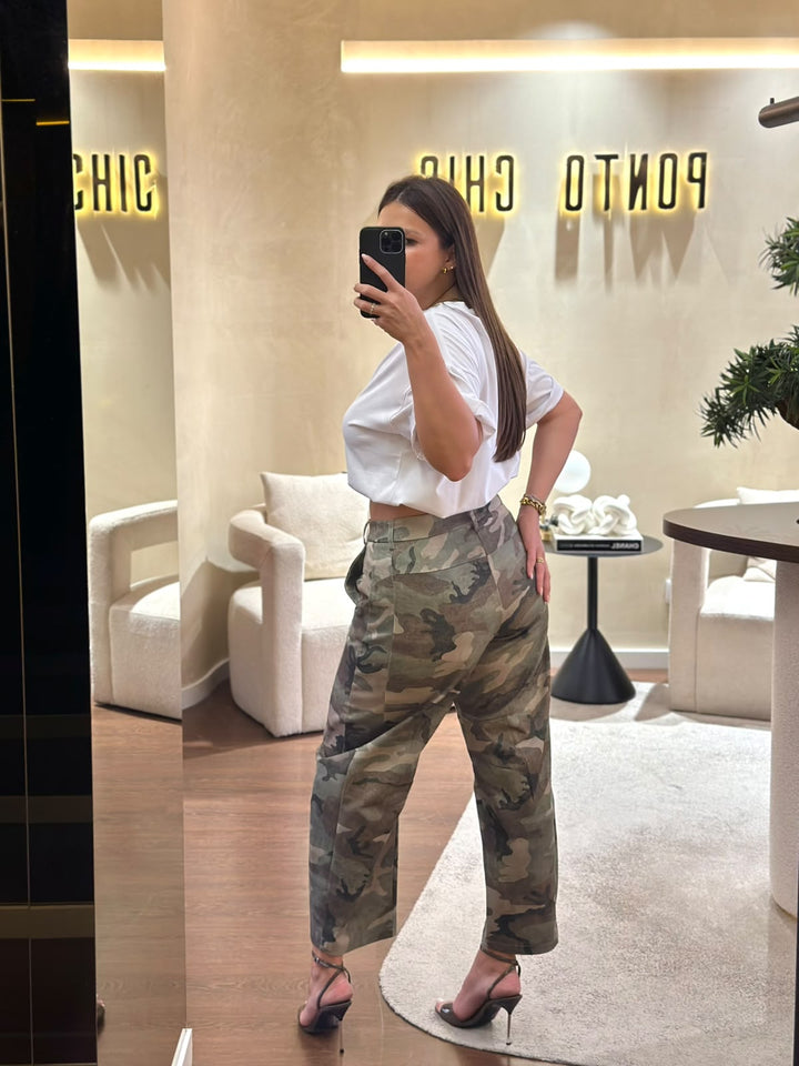 CALÇA CAMUFLAGEM BEGE E VERDE MILITAR COM PREGAS IMPERIAL
