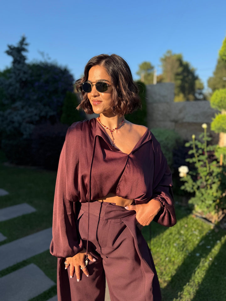 BLUSA CURTA BORDÔ COM PENDENTES PONTO CHIC