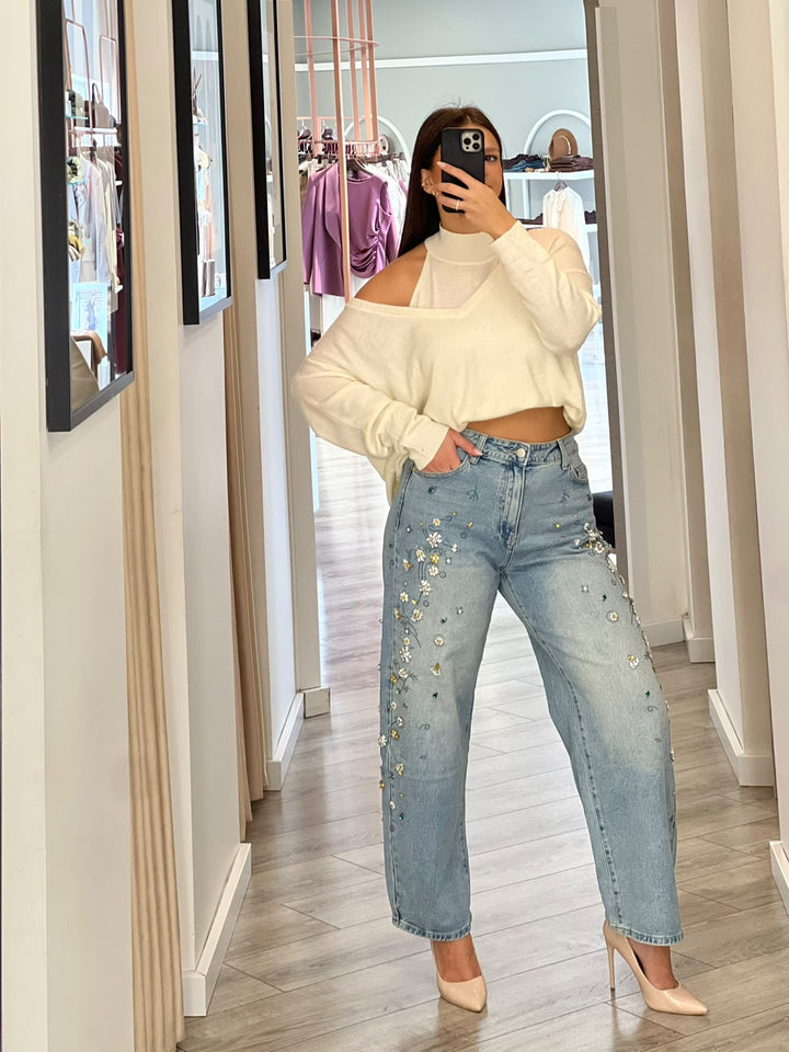 CONJUNTO DE MALHA BEGE COM CAMISOLA DE MEIA GOLA E CAMISOLA DE DECOTE EM V PONTO CHIC
