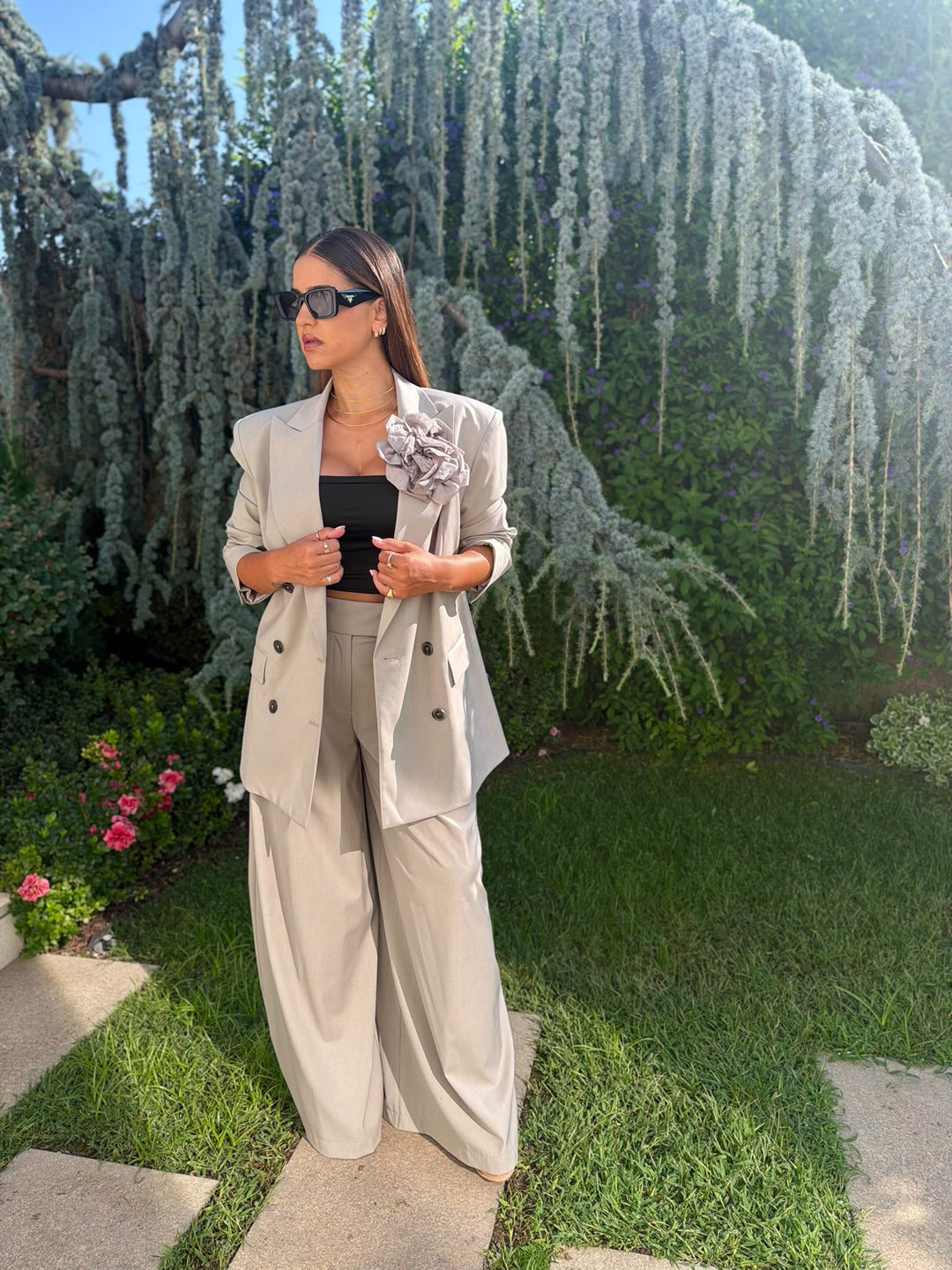 BLAZER CINZA COM FLOR REMOVÍVEL IMPERIAL
