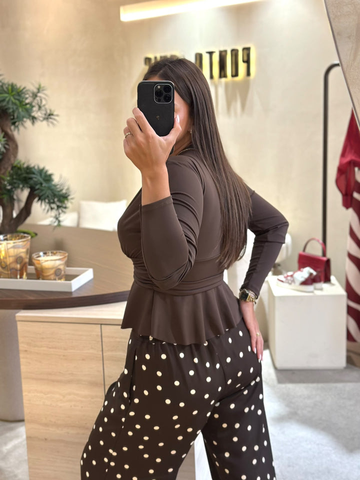 CALÇA CHOCOLATE COM BOLAS RINASCIMENTO