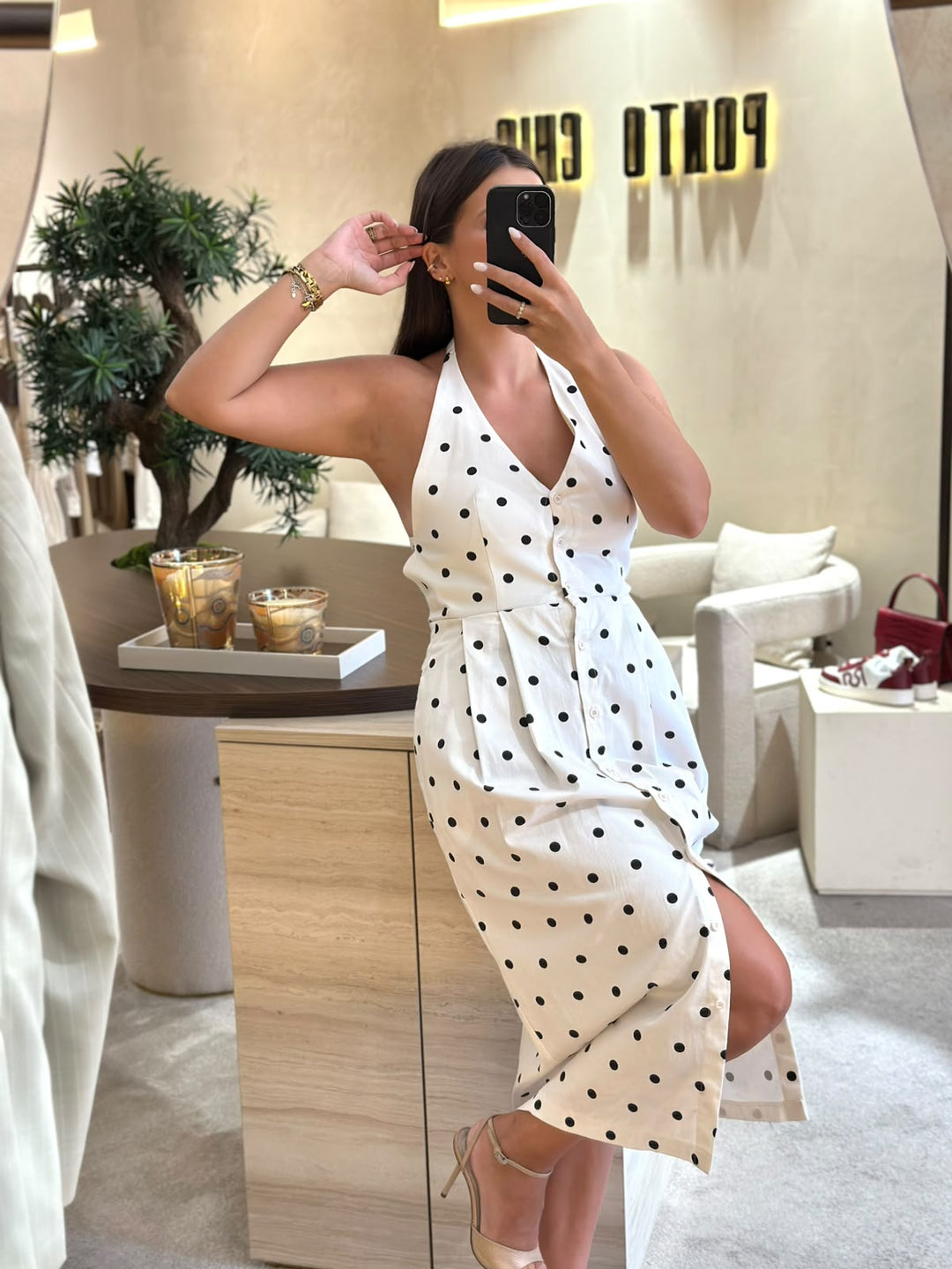 VESTIDO COMPRIDO BRANCO COM BOLAS DIXIE