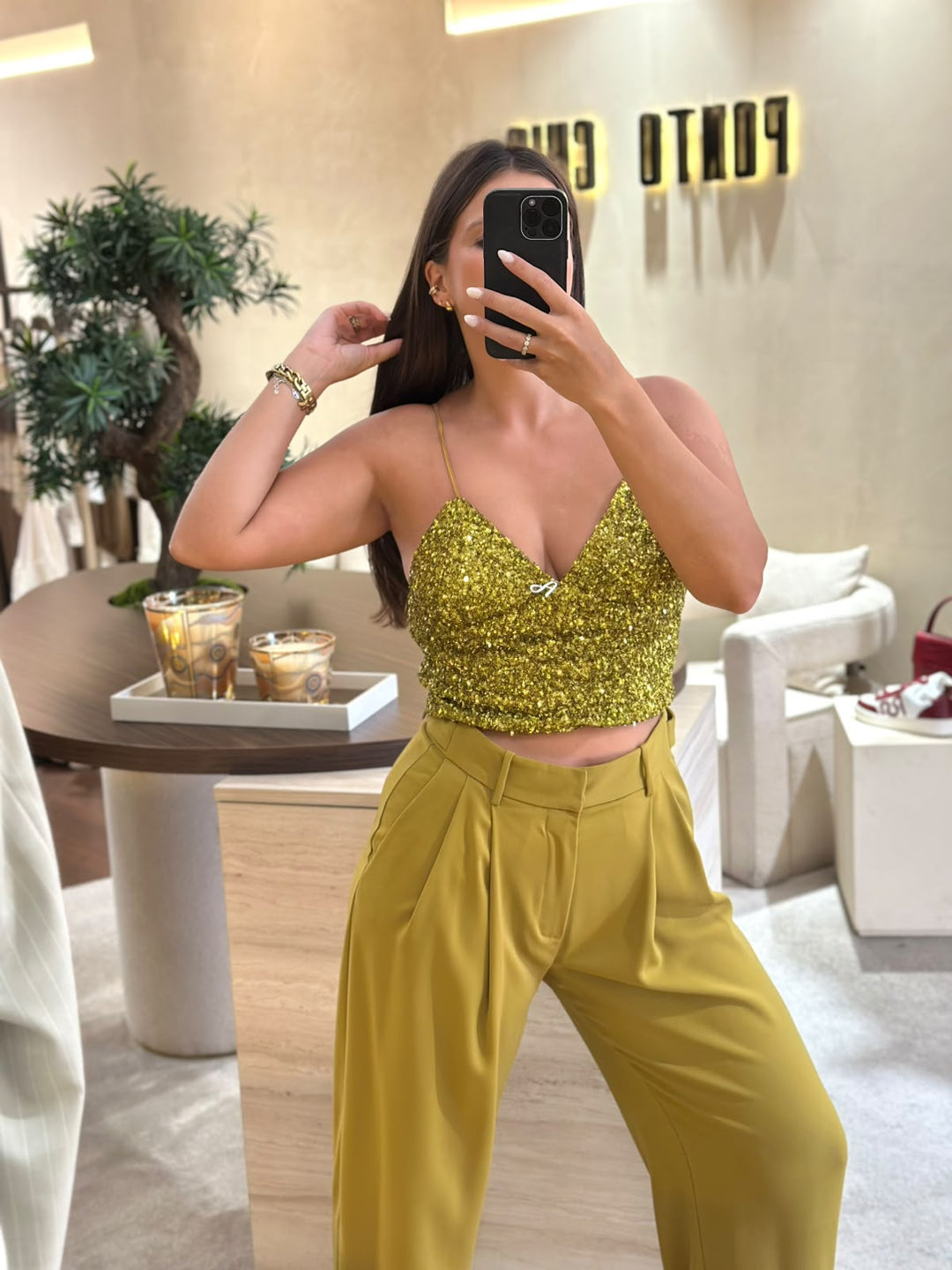 TOP VERDE OLIVIA LANTEJOULAS ANIYE BY