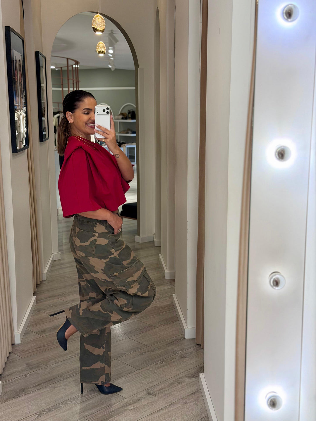 TOP VERMELHO ESTRUTURADO COM OMBREIRAS IMPERIAL