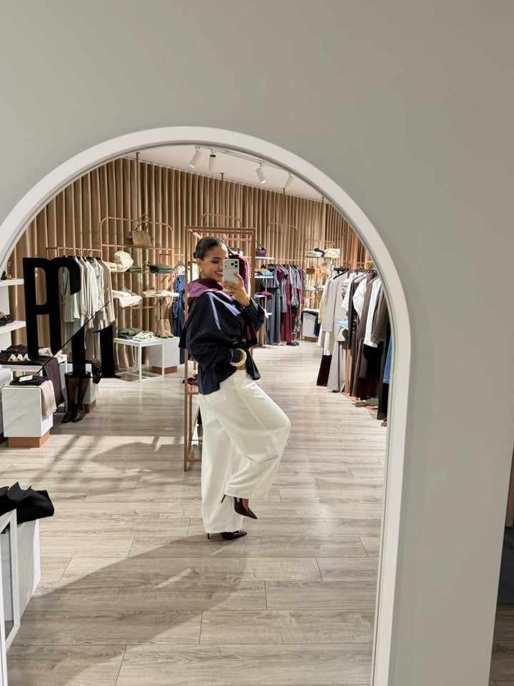 CAMISA AZUL MARINHO ÀS RISCAS COM PREGAS PONTO CHIC