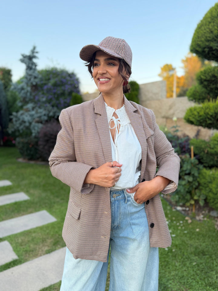 BLAZER CASTANHO COM PADRÃO PIED DE POULE PONTO CHIC