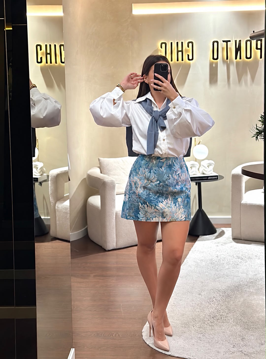 SAIA MINI AZUL EM JACQUARD FLORAL SAHOCO