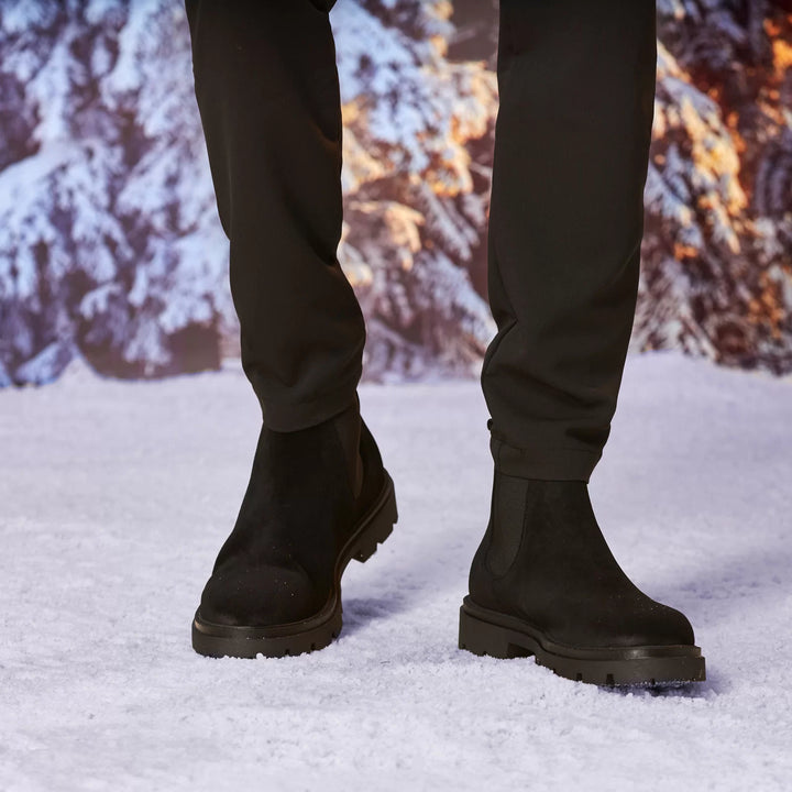 BOTA SOLA COM RASTO PRETO ZOLF