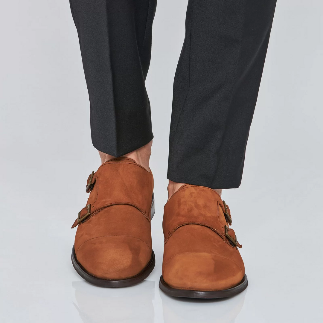 SAPATO DUPLA FIVELA NOBUCK CAMEL ZOLF