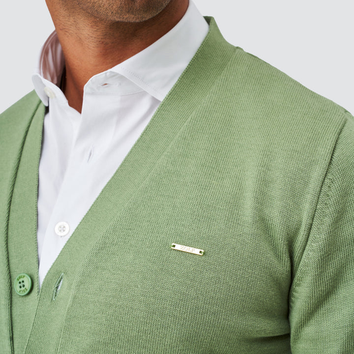 CARDIGAN COM BOTÕES VERDE MATCHA ZOLF