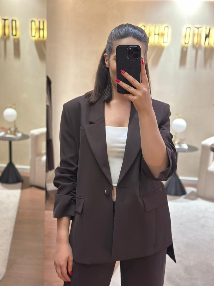 BLAZER CASTANHO COM MANGAS FRANZIDAS IMPERIAL