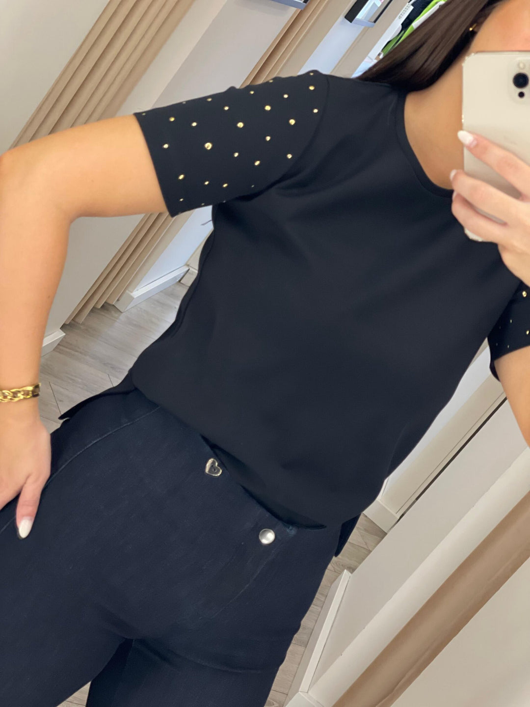 T-SHIRT PRETA SILVINA CAMPOS