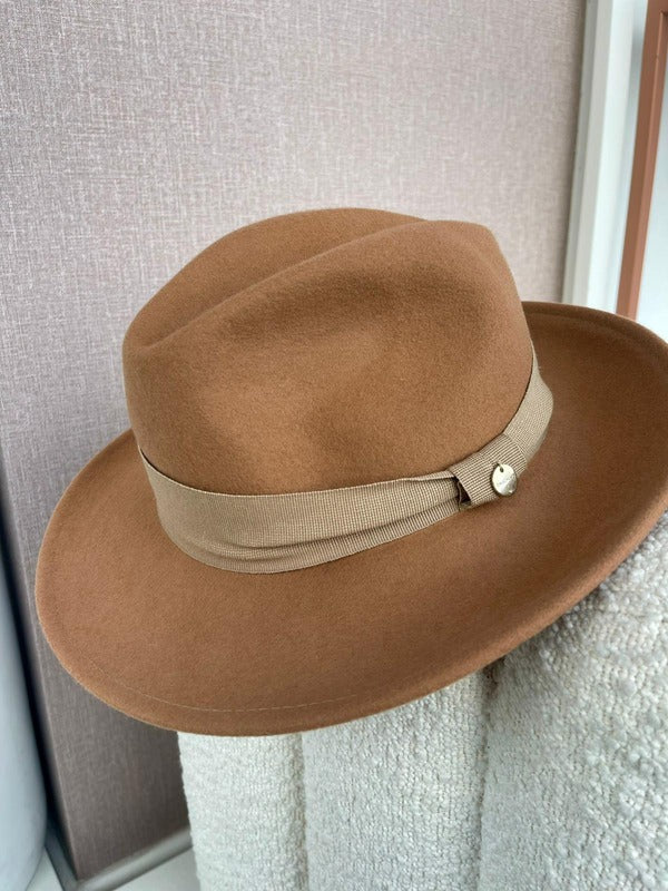 CHAPÉU CAMEL COM FITA DE TECIDO RINASCIMENTO