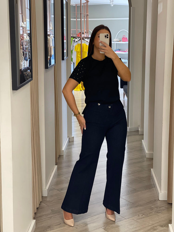 T-SHIRT PRETA SILVINA CAMPOS