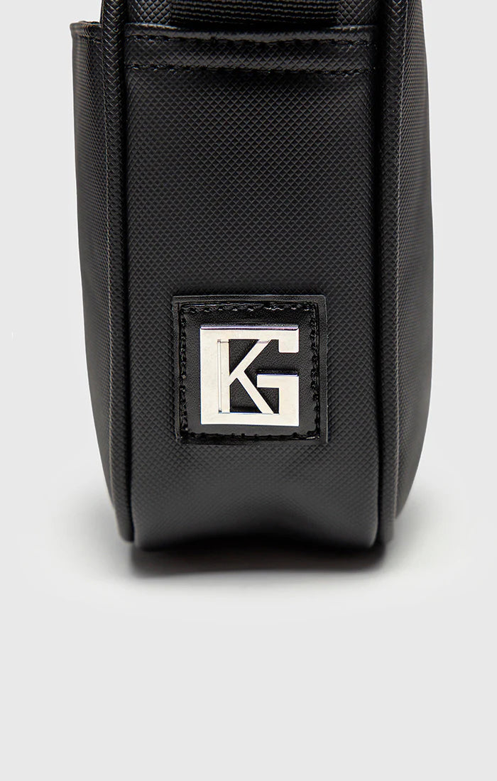 BOLSA TIRACOLO PRETA ID CLONE GIANNI KAVANAGH