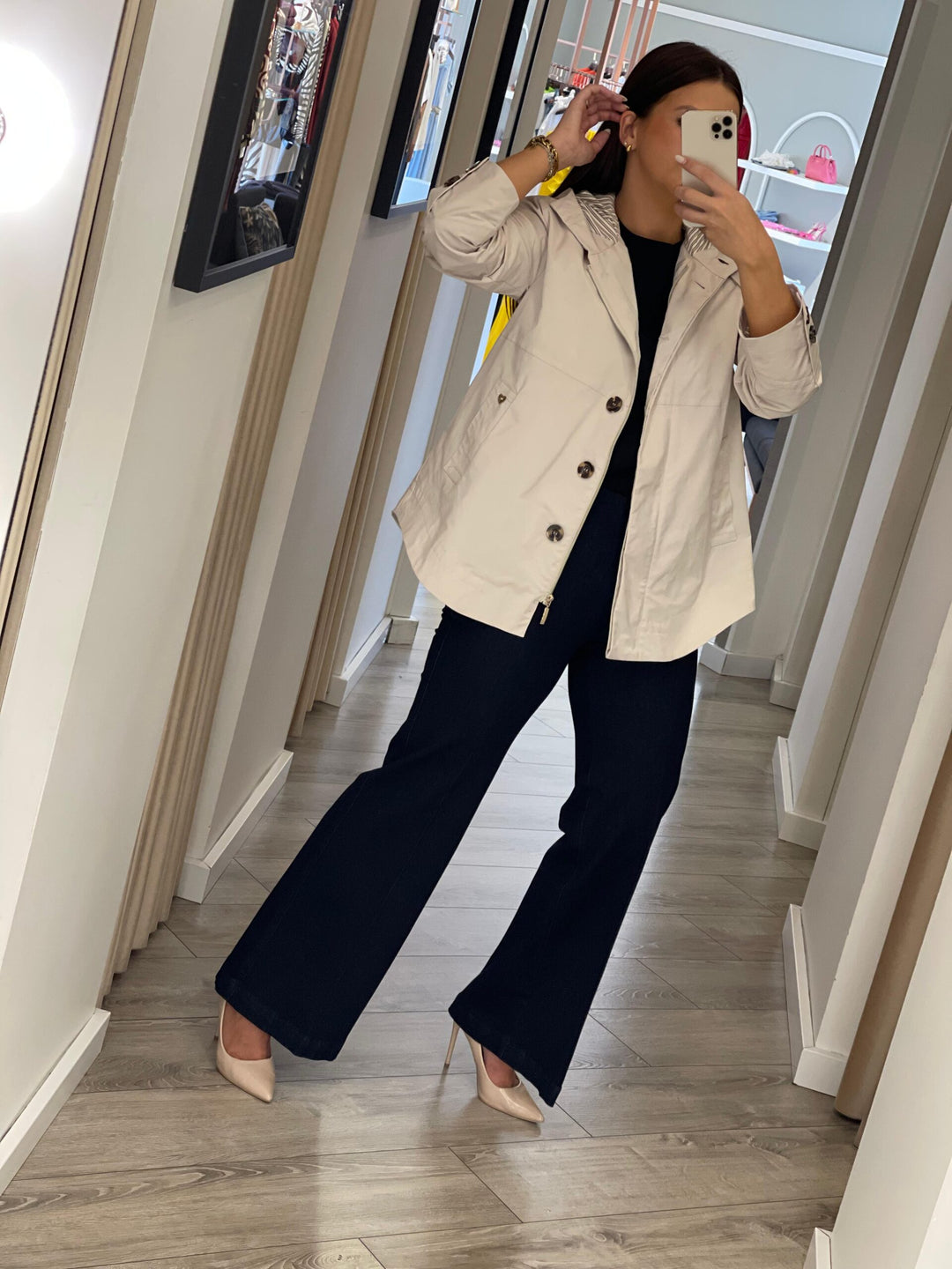 PARKA BEGE COM CAPUZ SILVINA CAMPOS