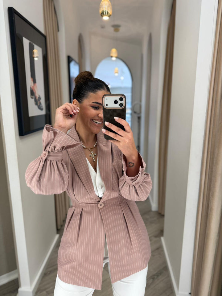 BLAZER ROSA RISCA DE GIZ COM PUNHO FRANZIDO PONTO CHIC