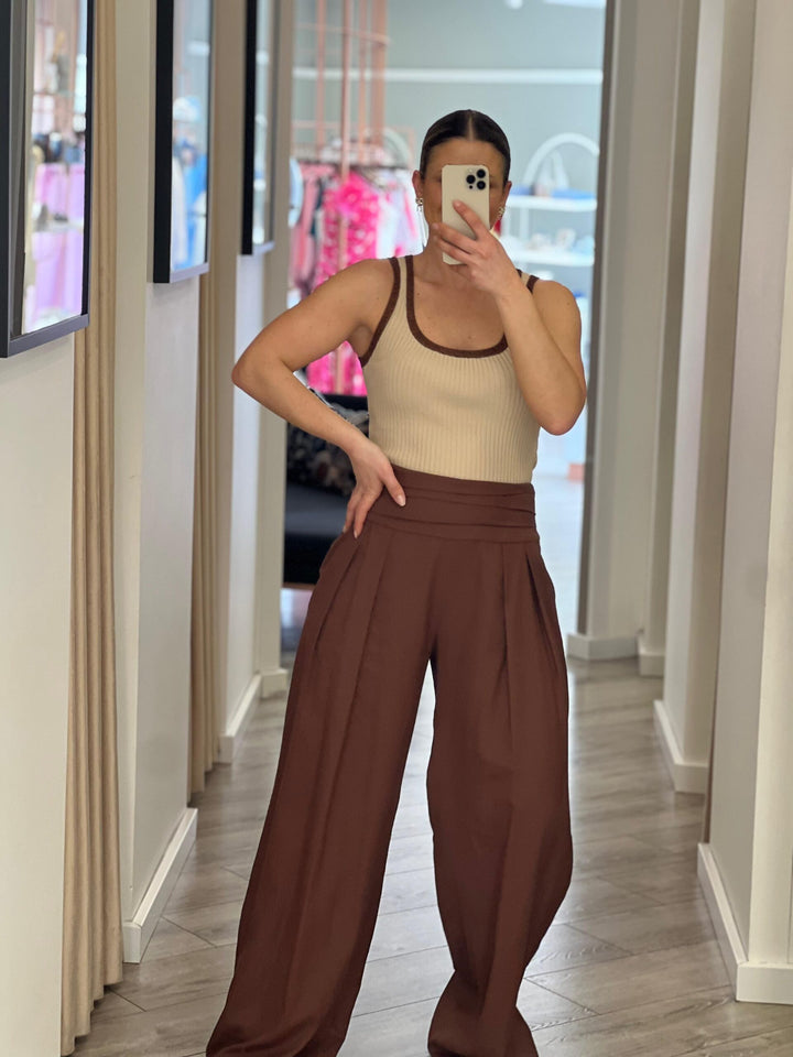 TOP CAVEADO DE MALHA CAMEL GAELLE PARIS